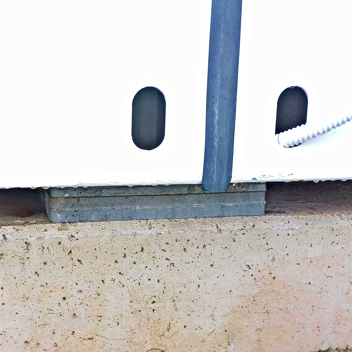 JakStak ist ein modular stapelbares Unterlegplatten-System zur Unterpallung von Raumsystemen, Bürocontainer & Containeranlagen.Modular stapelbares Unterlegplatten-System zur Unterpallung von Raumsystemen, Bürocontainer und Containeranlagen oder lastverteilende Unterlage im Gerüstbau und Bühnenbau