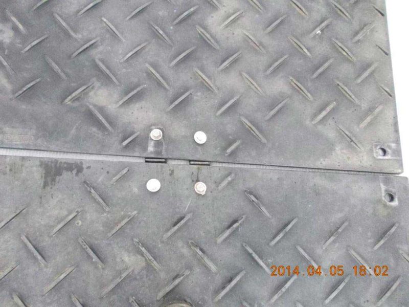 Mobile Baustraße zum Schutz des Pflasters im Gleisbau und Schienenverkehr