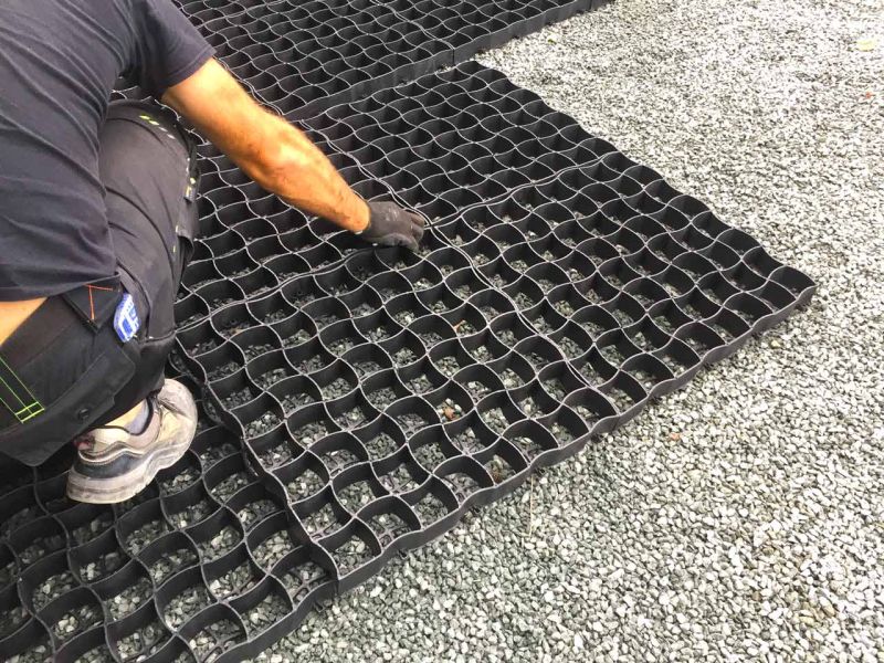 Bodengitter zur unversiegelten Schotterstabilisierung eines Lagerplatz / Lagerfläche