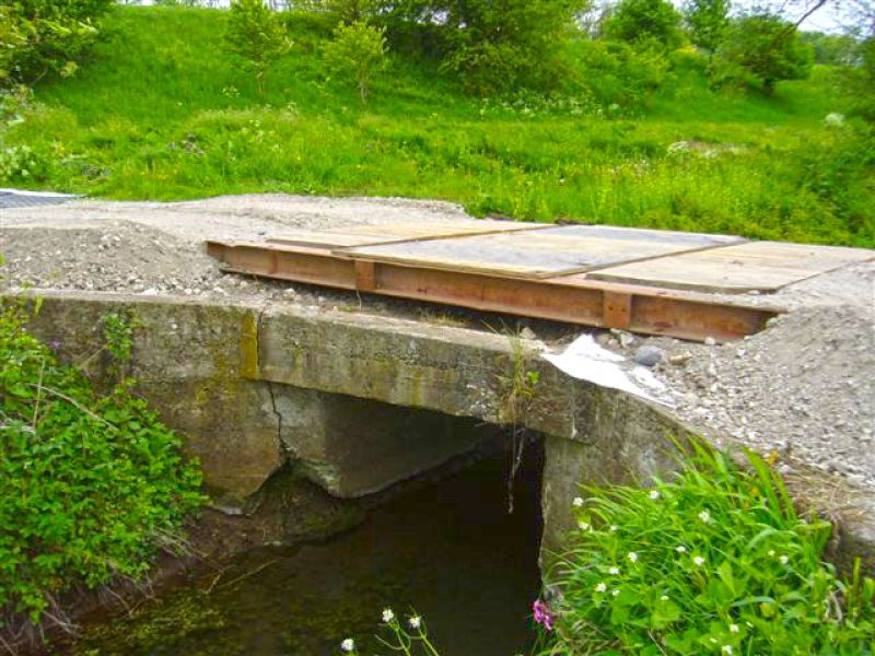 Mobile Baustraße für einen Freileitungsbau in Ulm