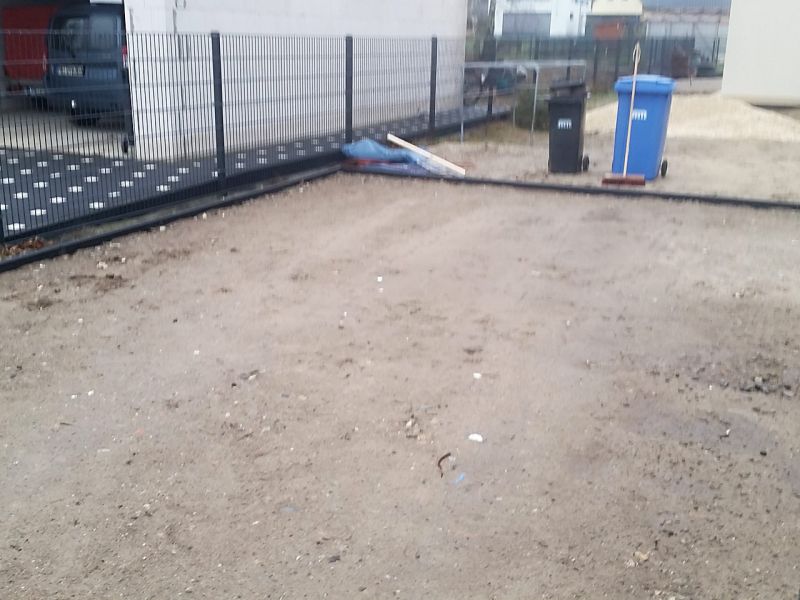 Hauseingang & Hofeinfahrt in Kieswege umgestalten mit den Kieswaben KW30