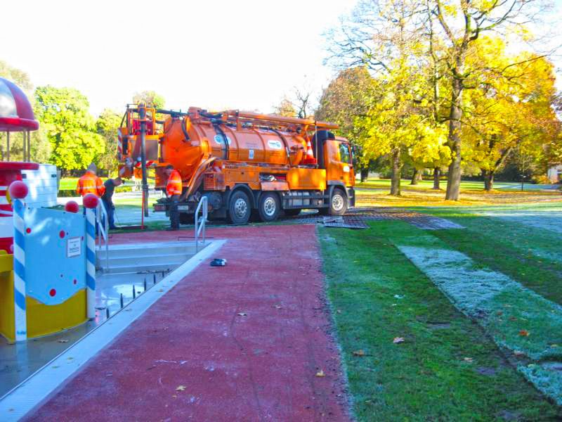Mobile Baustraße zur Sanierung des Freibad Garching