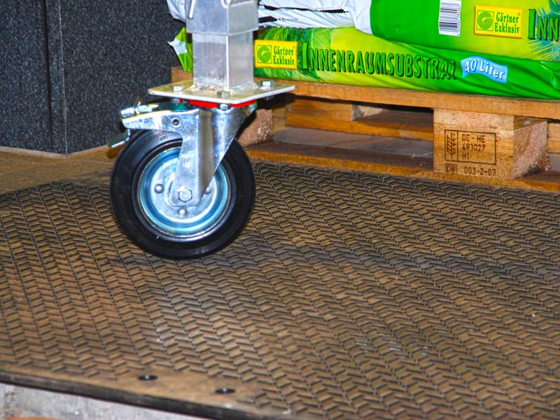 Temporärer Bodenschutz in einem Geschäftsgebäude