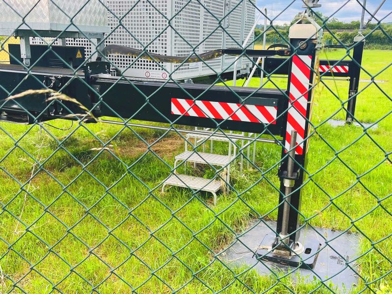 Abstützung einer mobilen Sendemast-Station