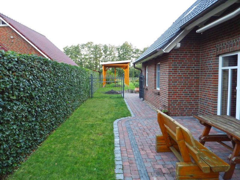 Bodengitter BG50 Carport Zufahrt Befestigen 01 referenz