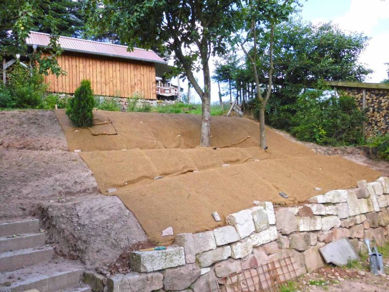 Mulchmatte MM600 Hangsicherung Erosionsschutz Kokos 001 referenz