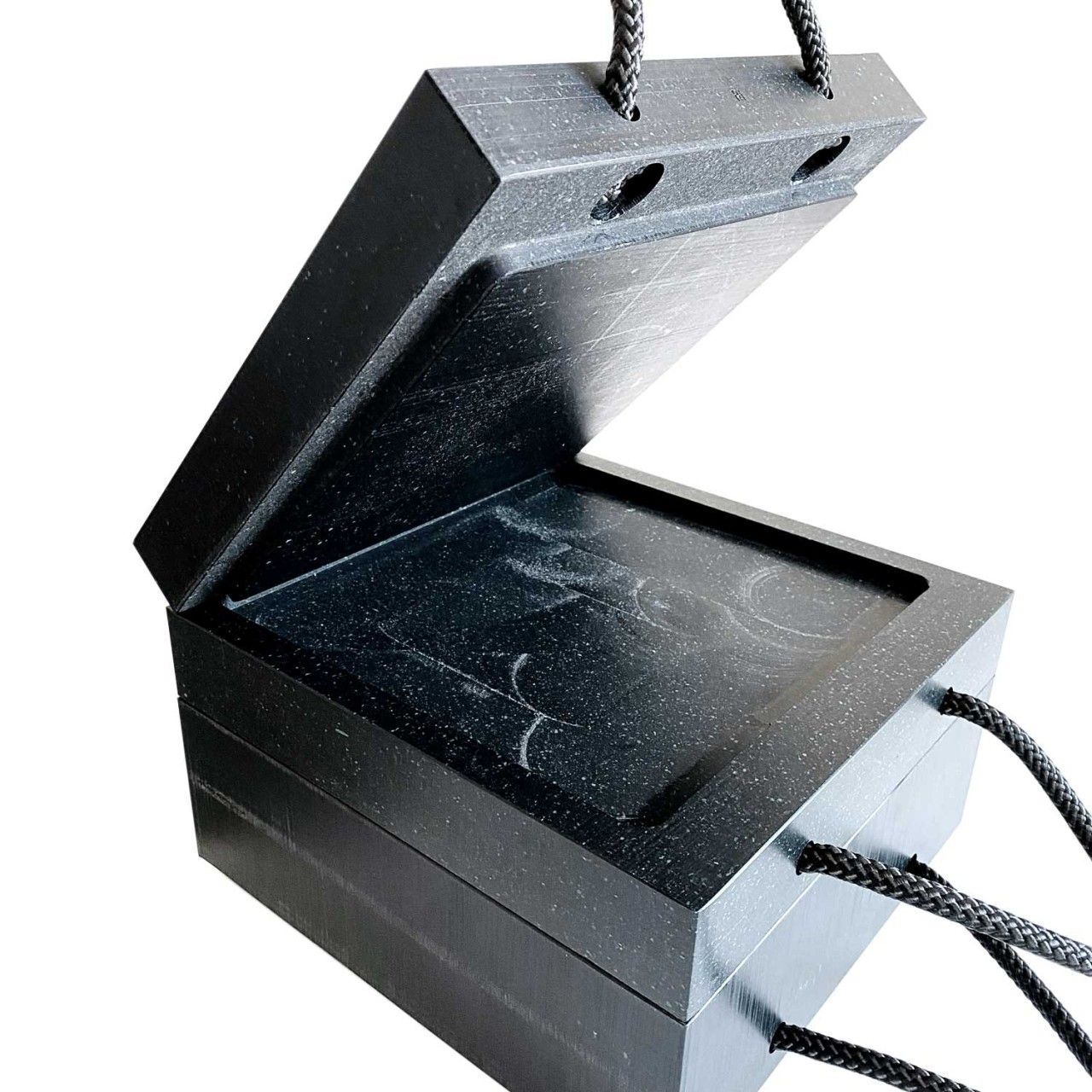 Modular stapelbare Lastverteilplatte, als Abstützblock bzw. Abstützplatte zum unterlegen, ausgleichen und nivellieren