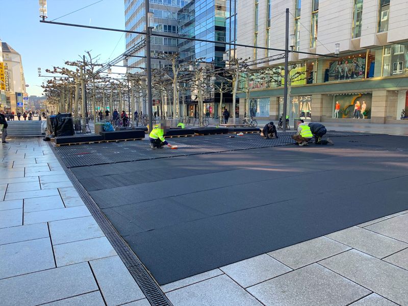 x:tek 46 und BM22 als Bodenschutzlösungen auf der Zeil
