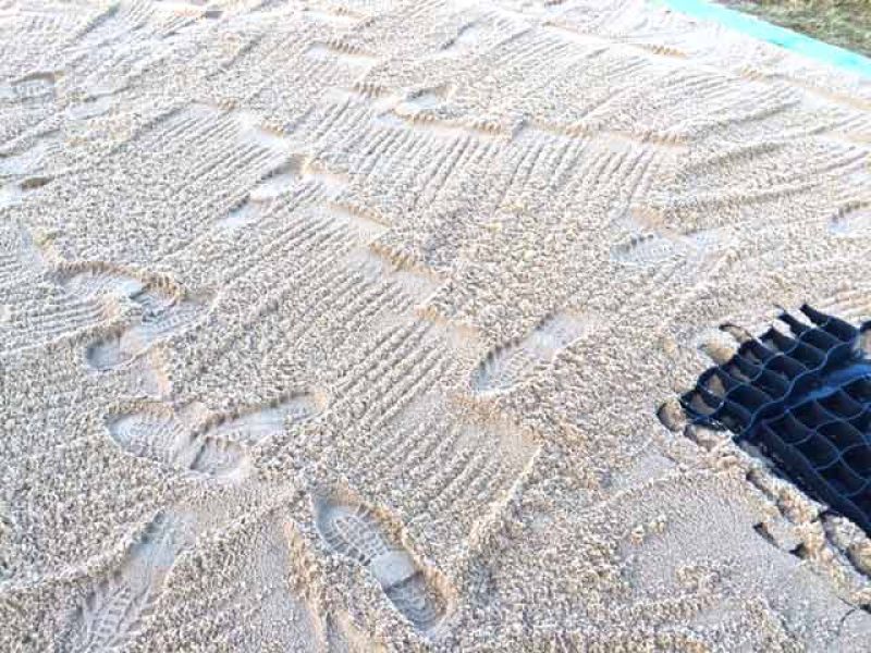 Bodengitter BG50 für ein Pferdepaddock selbst verlegen und verfüllen