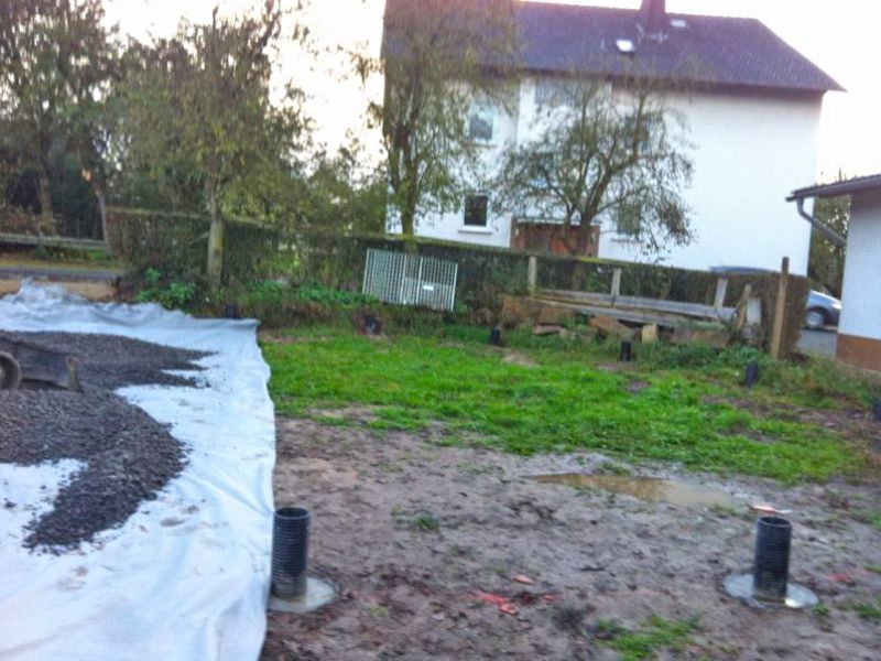 Bodengitter BG50 zur trittfesten Bodenbefestigung eines Roundpen / Führanlage