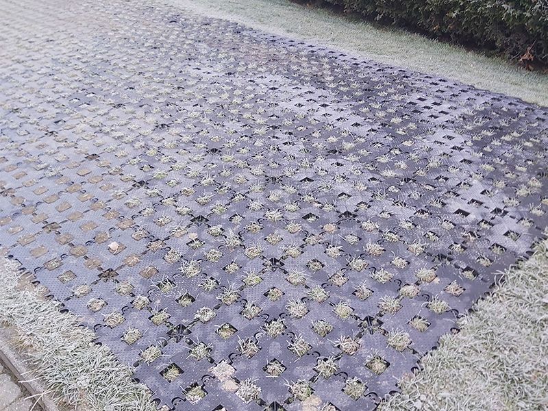 RGS35 Rasengittersteine verlegen für einen Wohnmobil-Stellplatz