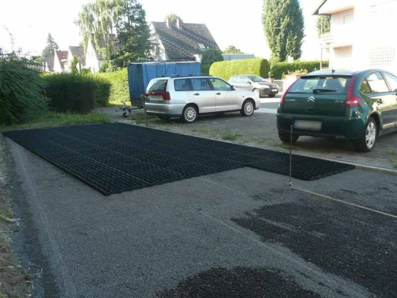 Bodenbefestigung eines Rettungsweg, Feuerwehrzufahrt mit dem Bodengitter BG50