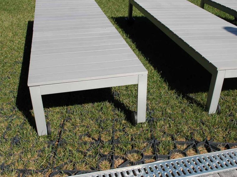 Rasenbefestigung für ein Hotel mit regelmäßigen Veranstaltungen mit dem Rasengitter RG24