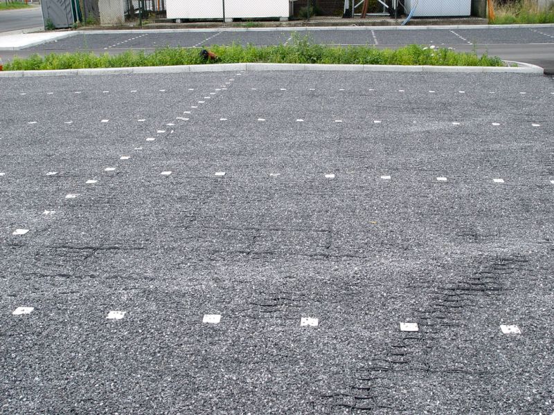 Herstellung eines unversiegelten Parkplatz mit dem Bodengitter BG50