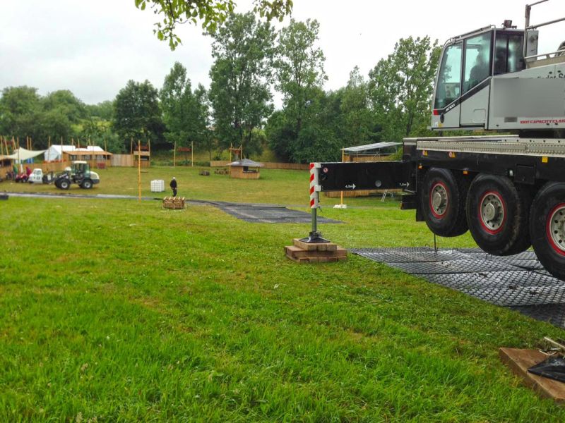 Mobile Fahrstraße für ein Open-Air-Event / Festival