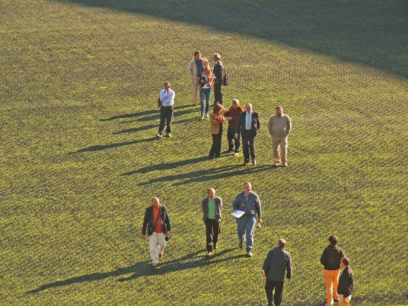 Rasenschutz für ein Event im Fussballstadion mit dem Rasengitter RG24