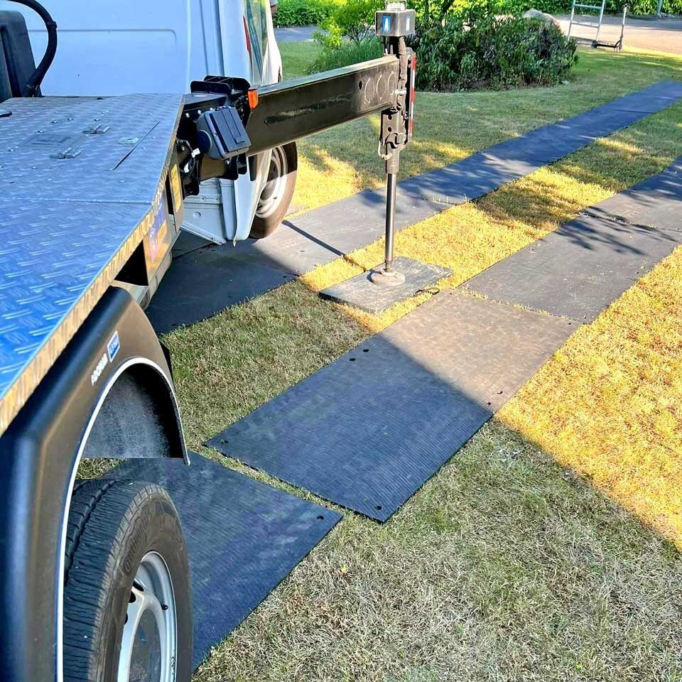 v:tek Mini Fahrplatten, Robuste & bruchstabile Fahrplatte aus HDPE Kunststoff mit Profilierung.