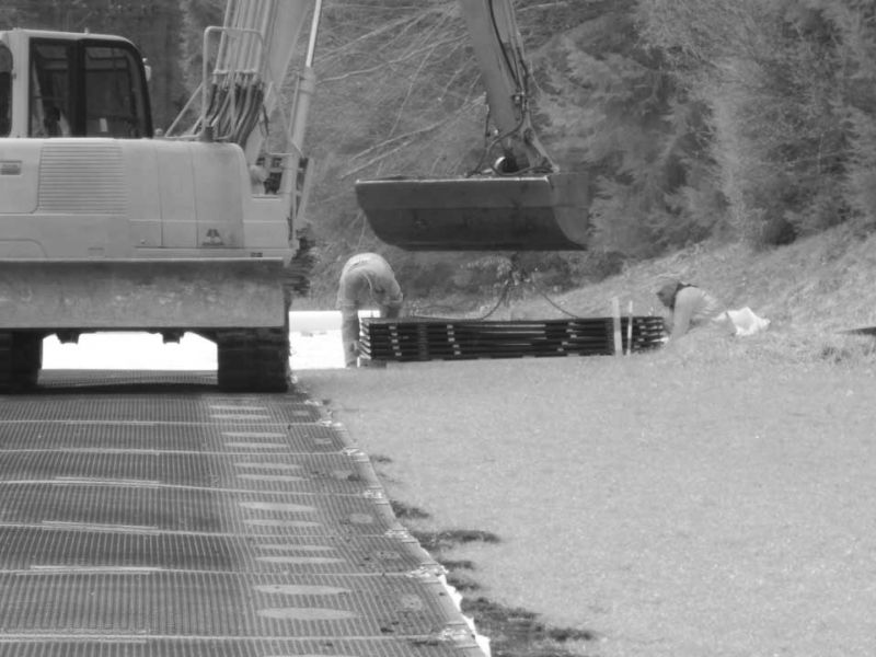 Baustraße im Gleisbau - Zugspitzbahn in Garmisch-Patenkirchen