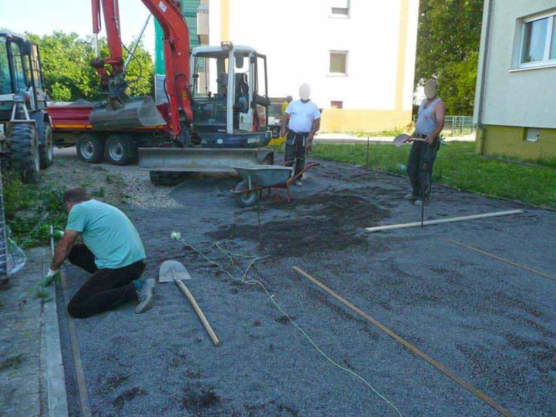 Bodenbefestigung eines Rettungsweg, Feuerwehrzufahrt mit dem Bodengitter BG50