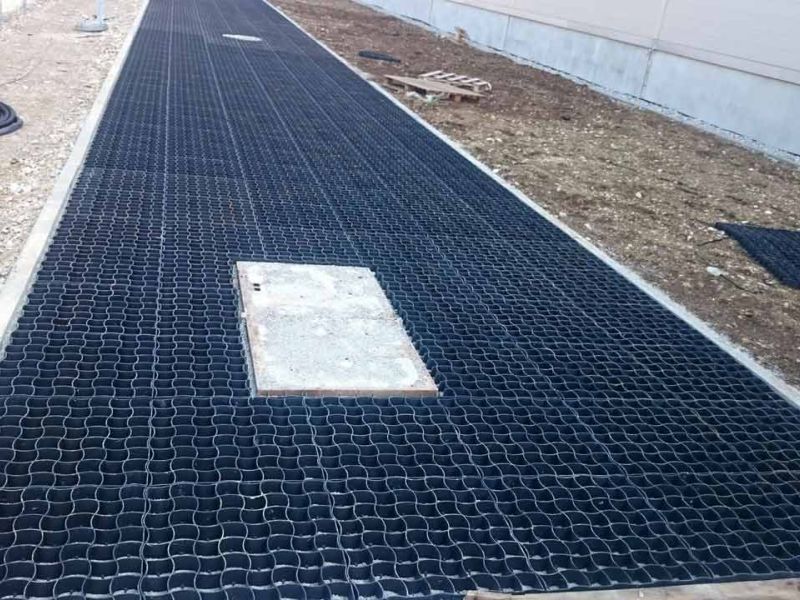 Kunststoff Bodengitter BG50 für befestigte Rettungswege, Feuerwehrzufahrten & Fluchtwege