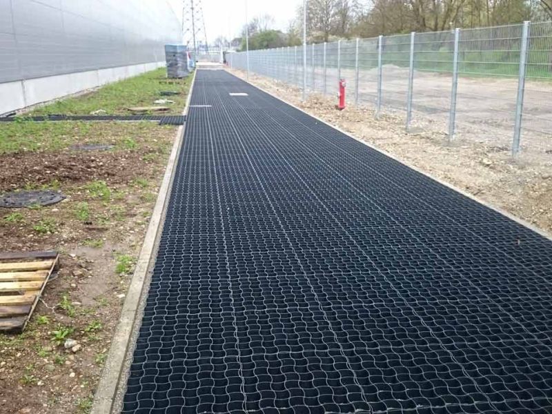 Kunststoff Bodengitter BG50 für befestigte Rettungswege, Feuerwehrzufahrten & Fluchtwege