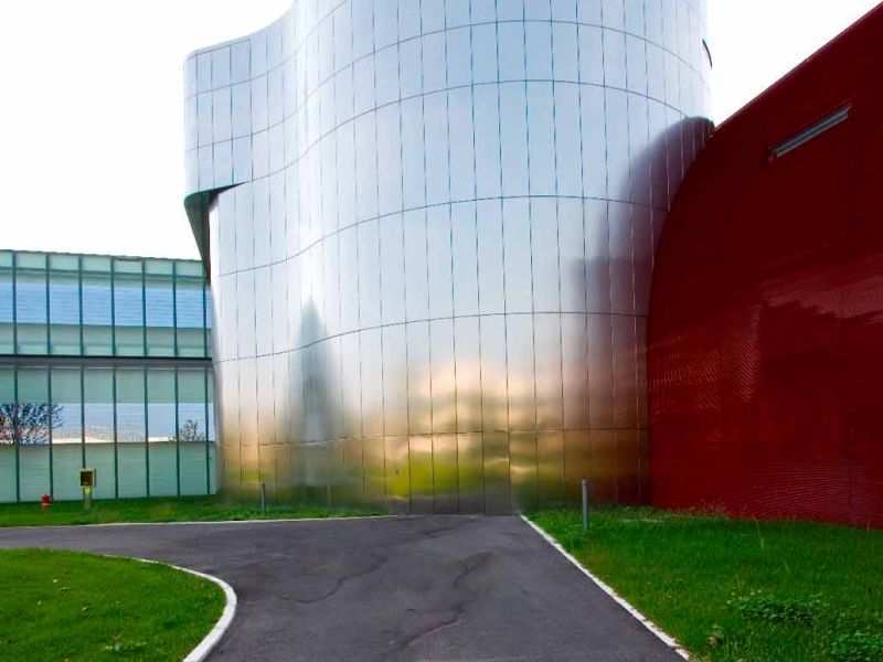 Rasengitter RG24 zur Stabilisierung von Rasenflächen für Versorgungswege & Wartungsflächen