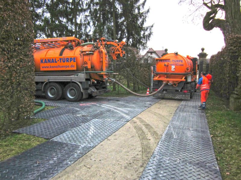 Bodenschutzplatten Rokokogarten Schloss Vethhoechheim 04 referenz
