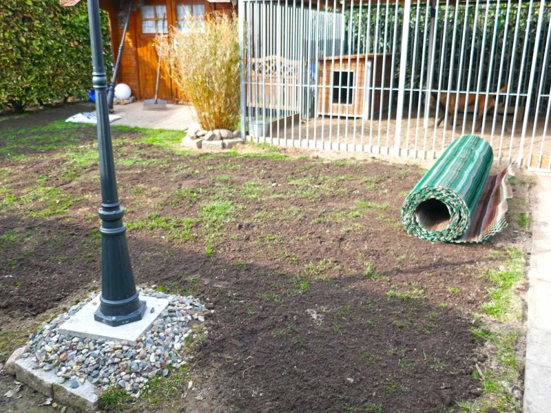 Hundebesitzer aufgepasst! Nie mehr Löcher im Garten, Wiese, und Rasen durch Wühlen & Buddeln mit dem Rasennetz RN