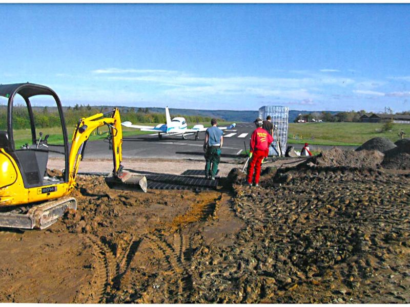 Verlängerung der Auslaufzone einer Flugplatz Landebahn mit dem Bodengitter BG50