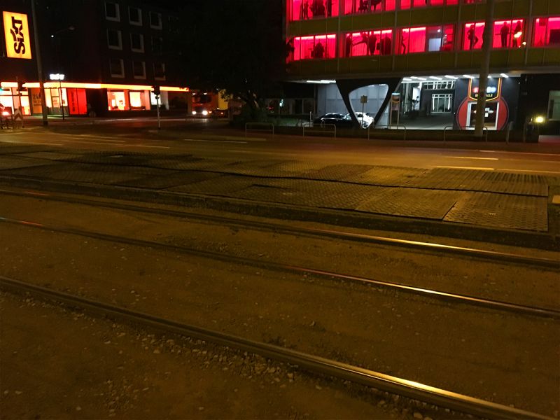 Zu schwer gibt´s nicht – s:tek 48 Bodenschutzplatten als Schutz des Untergrunds bei einem Schwertransport