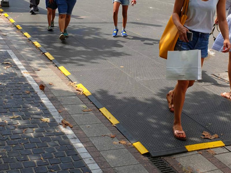 Folgeartikel zum Großprojekt auf der Frankfurter Zeil mit x:tek 46, v:tek 12 und BM22 als ganzheitliche Bodenschutzlösung