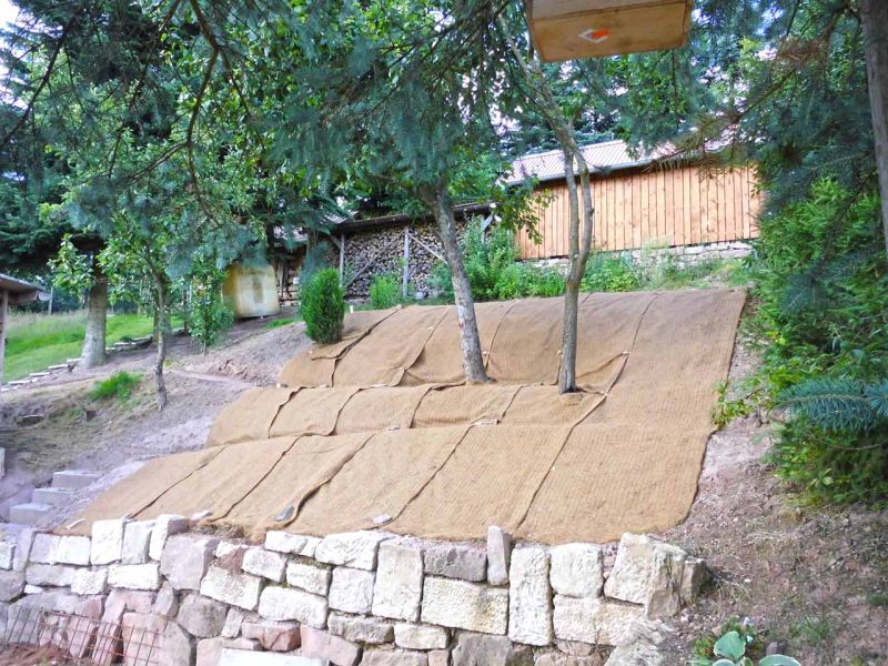 Mulchmatte MM600 Hangsicherung Erosionsschutz Kokos 003 referenz
