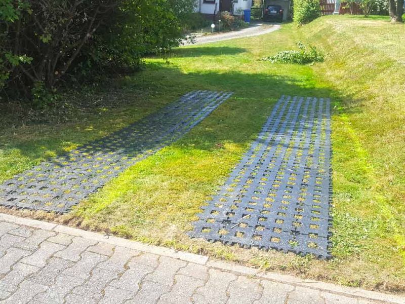 Rasengitterstein RGS35 Kunststoff statt Beton 002 referenz