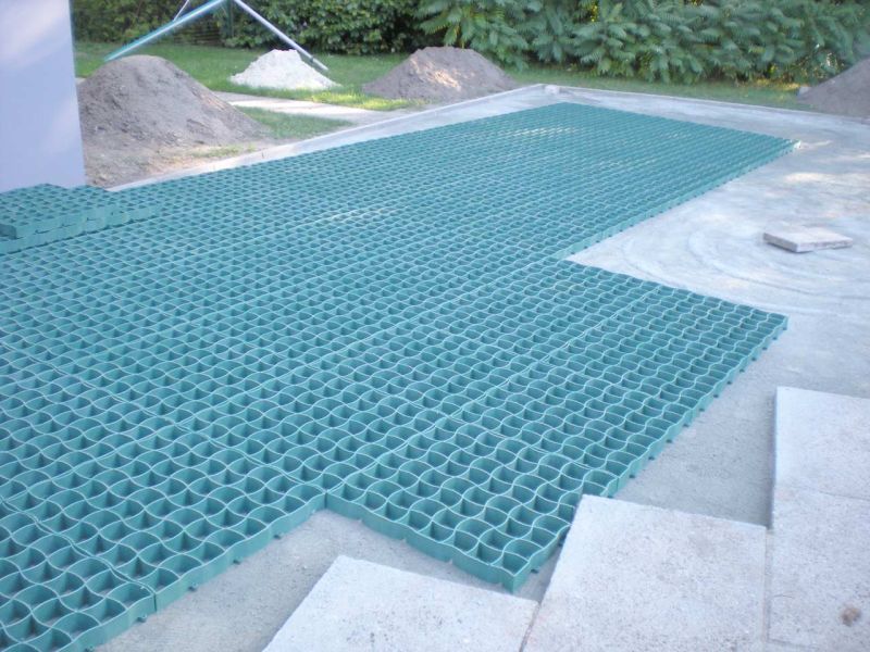 Bodengitter BG50 begruenter Mietparkplatz Neugestaltung 20 referenz