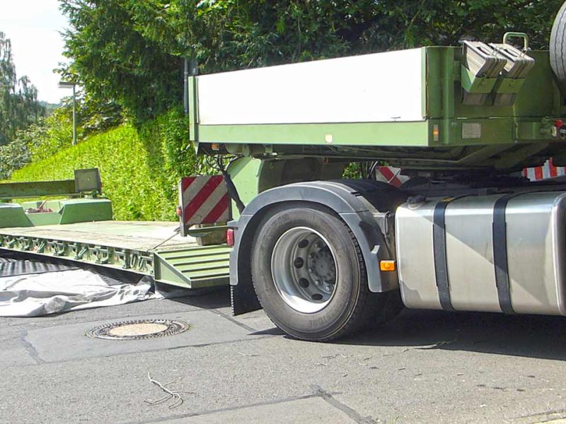 Mobile Baustraße zur Errichtung eines Modul-Hauses in Kassel