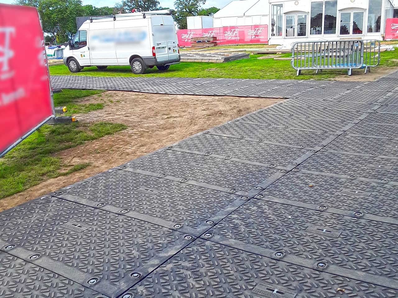 maxitrack schwerlast fahrplatte aus kunststoff securatek 004 1280x1280