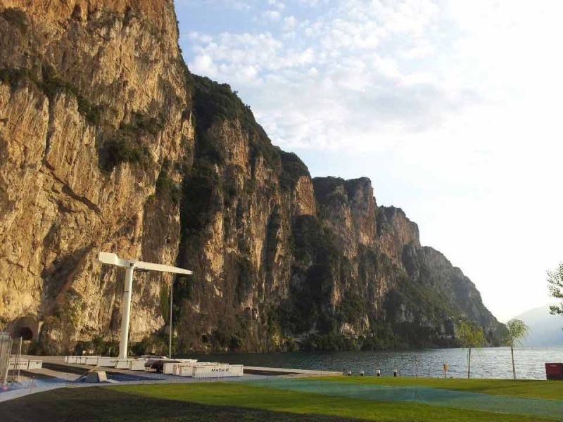 Rasenbefestigung für ein Hotel mit regelmäßigen Veranstaltungen mit dem Rasengitter RG24