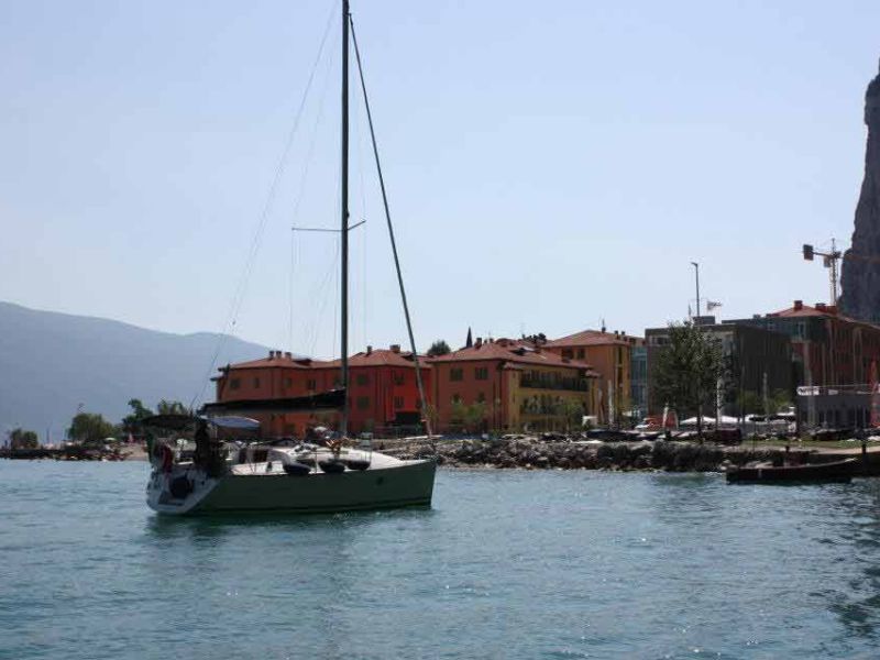 Rasenbefestigung für ein Hotel mit regelmäßigen Veranstaltungen mit dem Rasengitter RG24