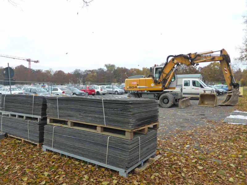 Fahrplatten als mobile Baustraße im Rohrleitungsbau in Giessen