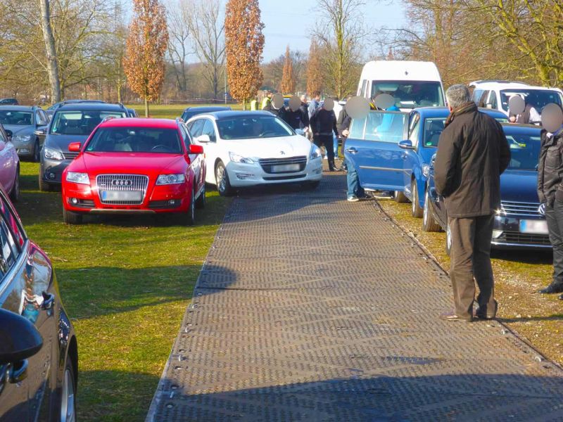 Fahrplatten für den Besucherparkplatz der ISH Messe 2015 in Frankfurt