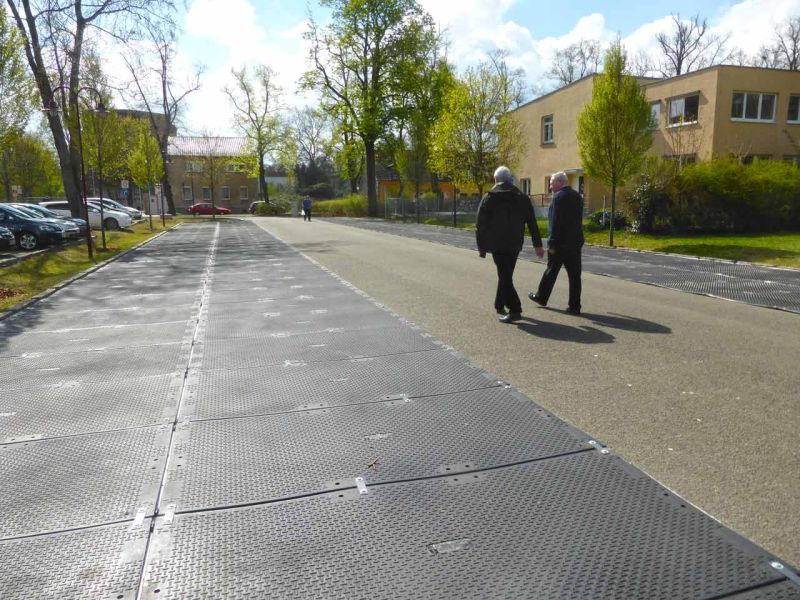 Pflasterschutz für einen temporären Busbahnhof zur BUGA