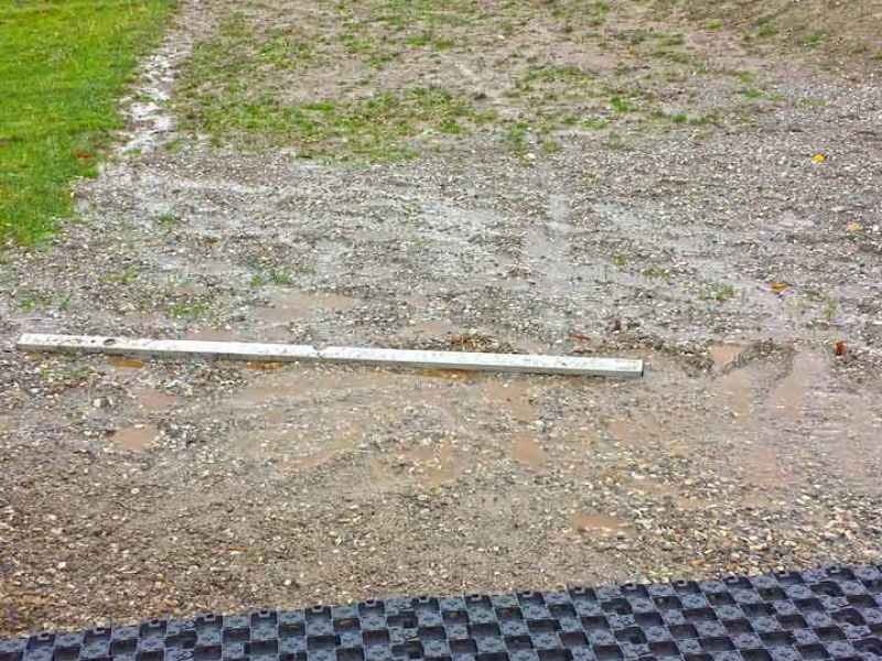 Paddockplatten ohne Unterbau selber verlegen - Paddocks ohne Matsch