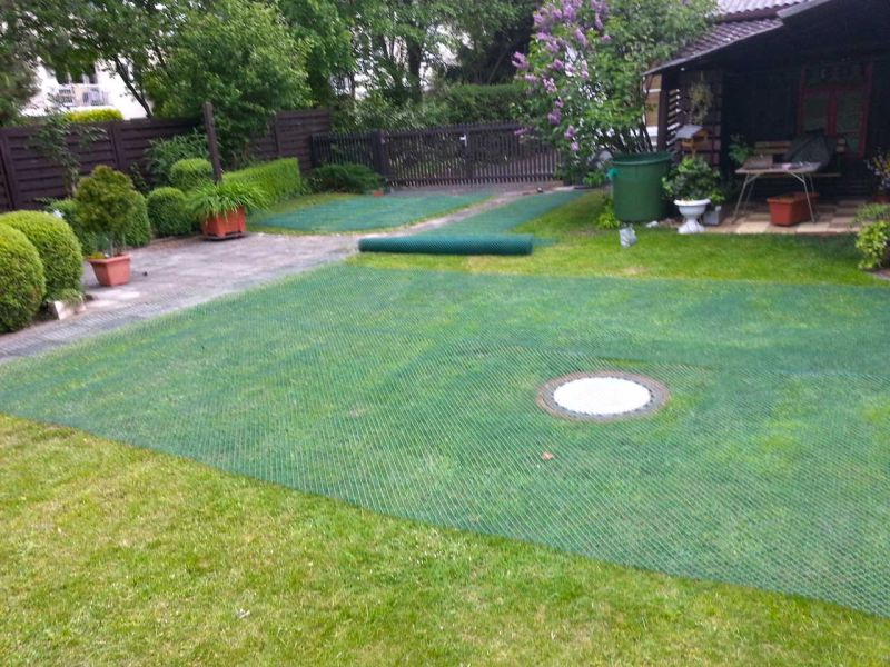 Rasennetz RN640 zur Rasenverstärkung und Rasenschutz im Garten und Hof