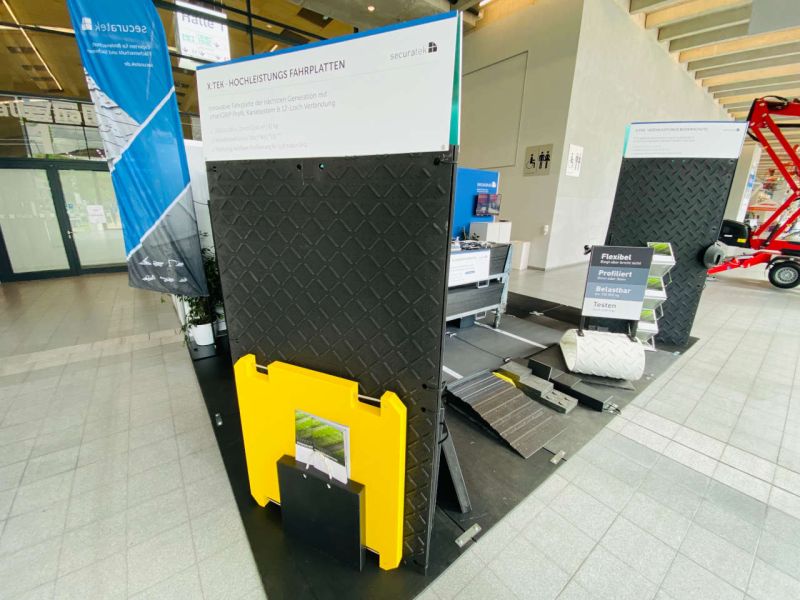 Impressionen von Messstand von Securatek auf den Platformers Days 2021 in Karlsruhe