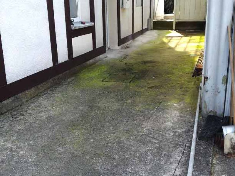 Neugestaltung eines Kiesweg vor einem Hauseingang mit dem Kiesgitter KG30