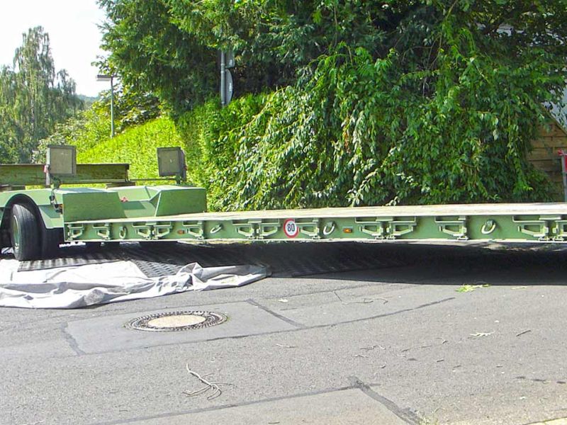 Mobile Baustraße zur Errichtung eines Modul-Hauses in Kassel