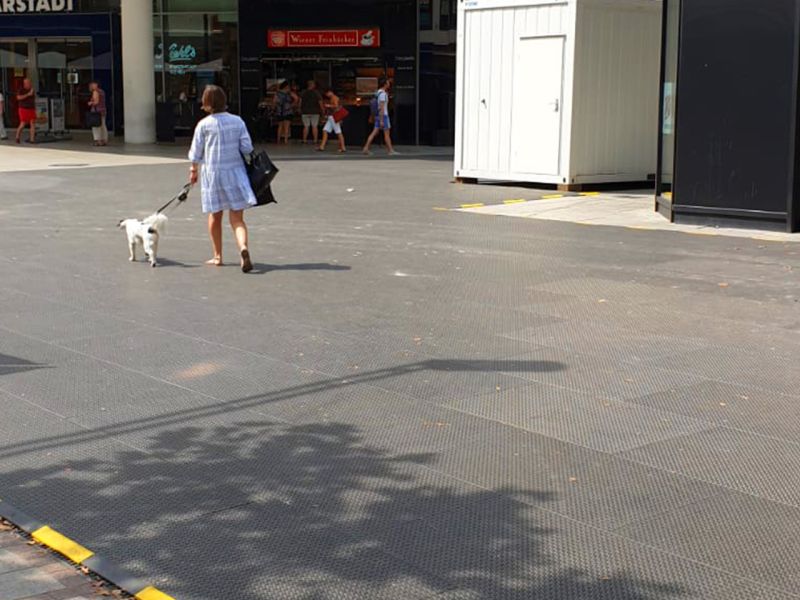 Folgeartikel zum Großprojekt auf der Frankfurter Zeil mit x:tek 46, v:tek 12 und BM22 als ganzheitliche Bodenschutzlösung