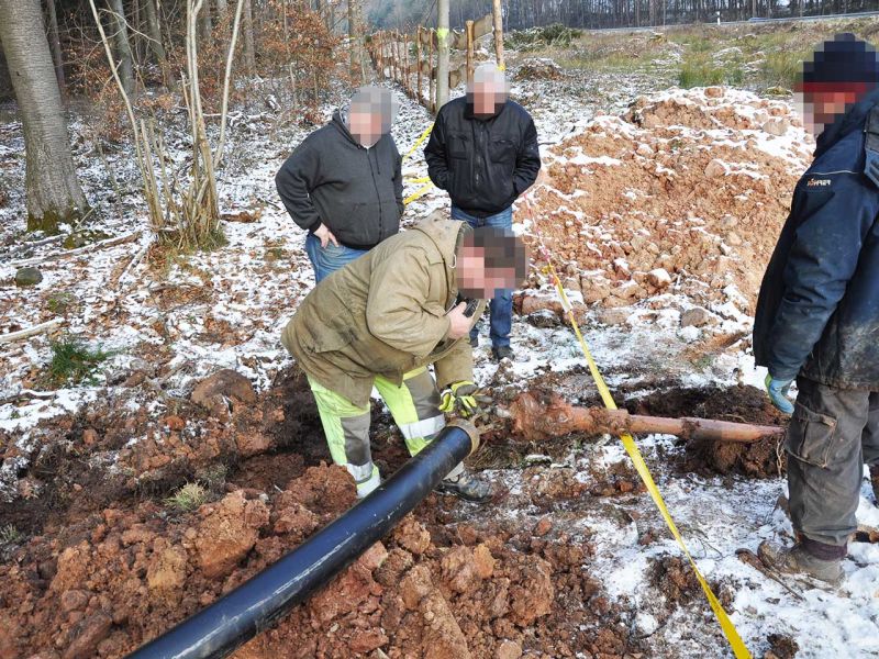 Mobile Baustraße Telekom-Baustelle Esselbach im Steigerwald mit der s:tek 48 Bodenschutzplatte