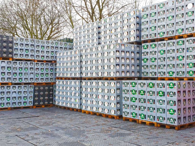 Temporäre Lagerfläche zum befahren mit Transportfahrzeugen mit den e:tek PRO Langen Fahrplatten