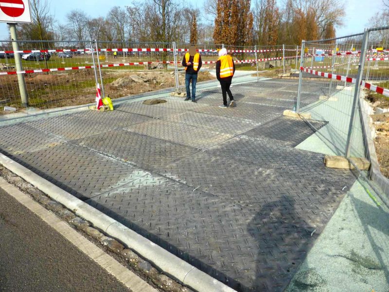 Fahrplatten für den Besucherparkplatz der ISH Messe 2015 in Frankfurt